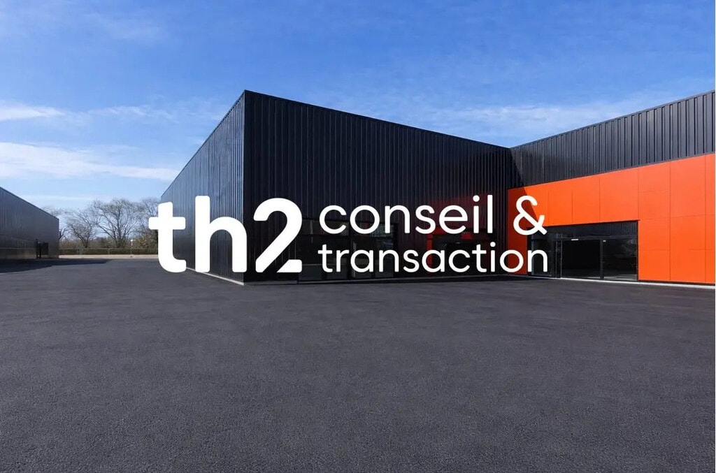 Location Local d'activités 340 m² - Photo 1