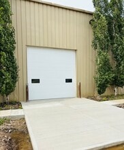 24521 510 Township Rd, Nisku, AB to rent Building Photo- Image 2 of 3