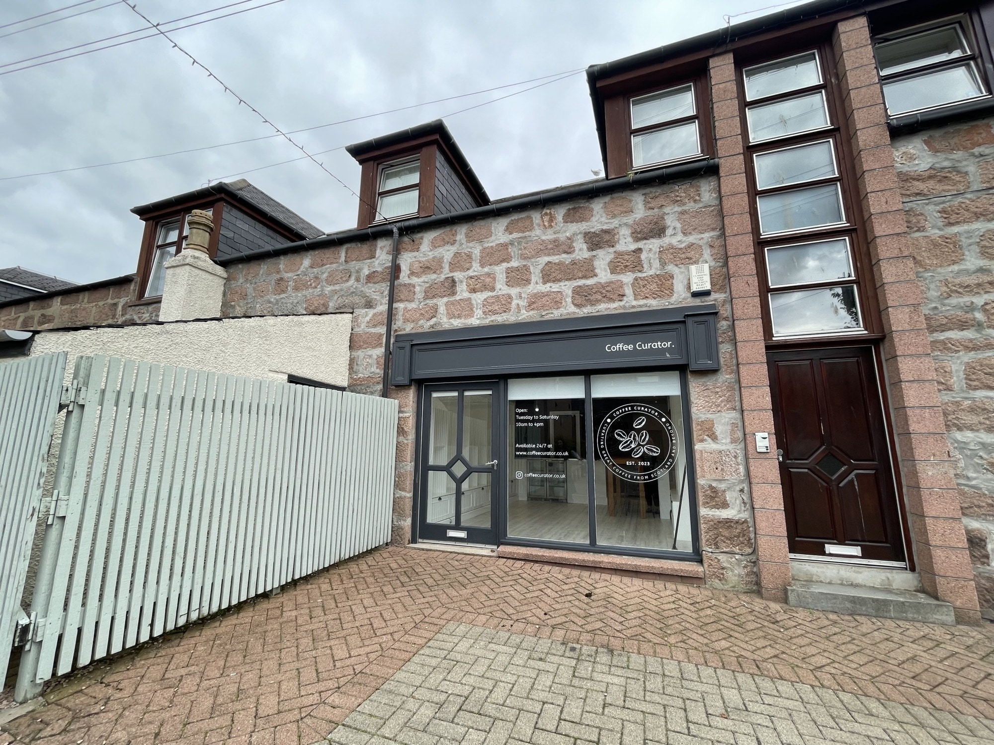 11-13 Scott Skinner Sq, Banchory to rent Building Photo- Image 1 of 3