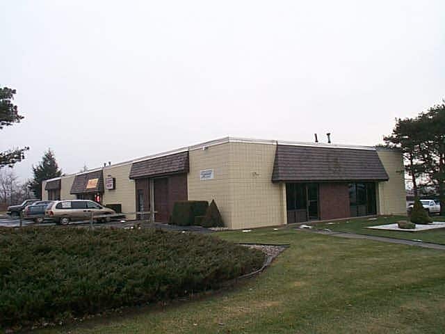 5 Industrial Dr, Ellington, CT to rent Primary Photo- Image 1 of 5