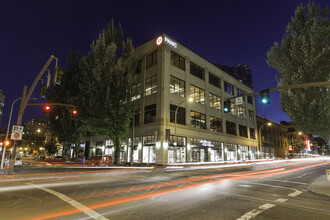 1106 W Burnside St, Portland, OR for rent Building Photo- Image 1 of 3