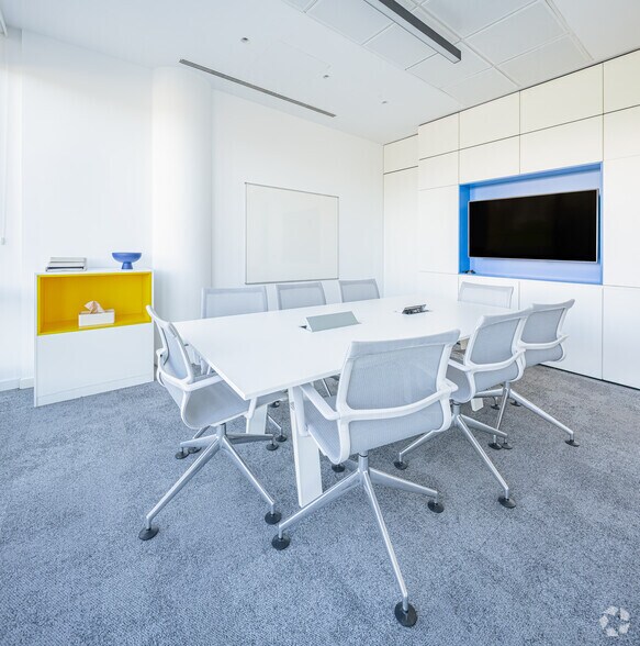 Calle de la Ribera del Loira, 16 I-18, Madrid, Madrid to rent - Interior Photo - Image 3 of 22