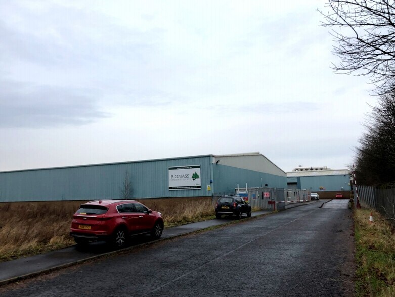 Inchyra Rd, Grangemouth for sale - Primary Photo - Image 1 of 1