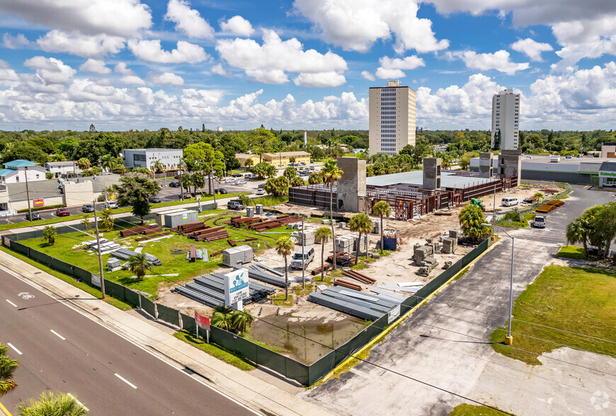 900 Pasadena Ave S, Saint Petersburg, FL for sale - Primary Photo - Image 1 of 1