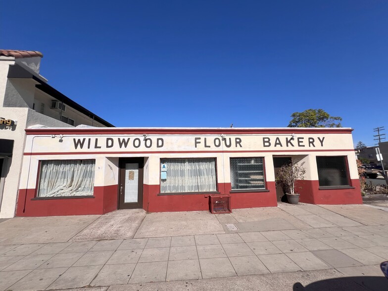 1974-1976 Garnet Ave, San Diego, CA for rent - Building Photo - Image 1 of 19