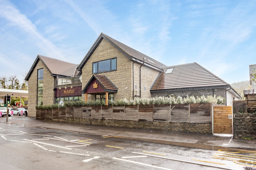 58 Main Rd, Cleeve to rent - Building Photo - Image 3 of 3