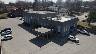 4848 S 120th St, Omaha, NE for rent Building Photo- Image 1 of 3