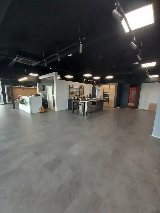 Location Commerce 480 m²