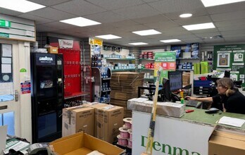 1A-5 Chatto Way, Torquay to rent Interior Photo- Image 1 of 5