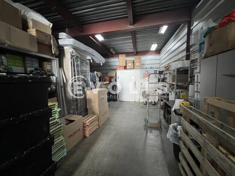 Light Industrial in Chennevières-sur-Marne to rent - Interior Photo - Image 2 of 4