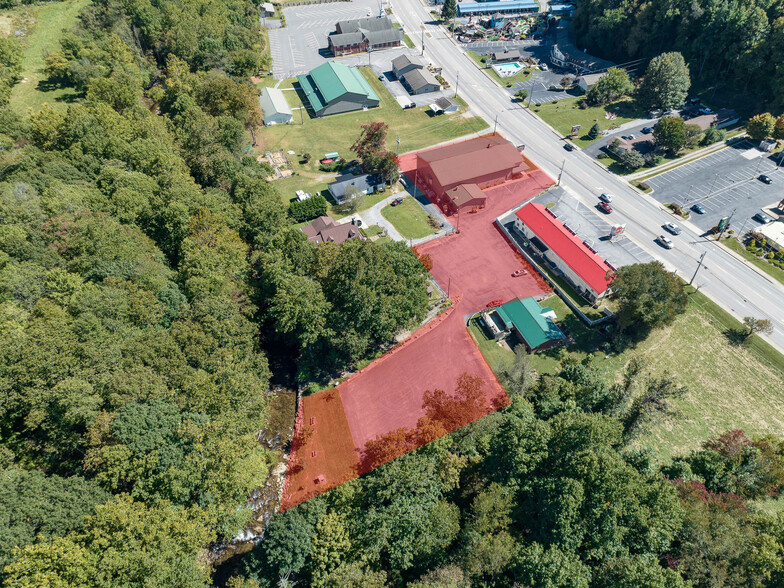 3732 Soco Rd, Maggie Valley, NC for sale - Building Photo - Image 1 of 1