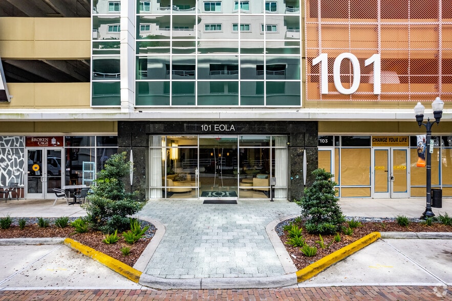 101 S Eola Dr, Orlando, FL to rent - Building Photo - Image 3 of 3