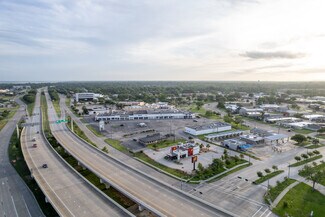 More details for 120 Circle Way St, Lake Jackson, TX - Retail to Rent