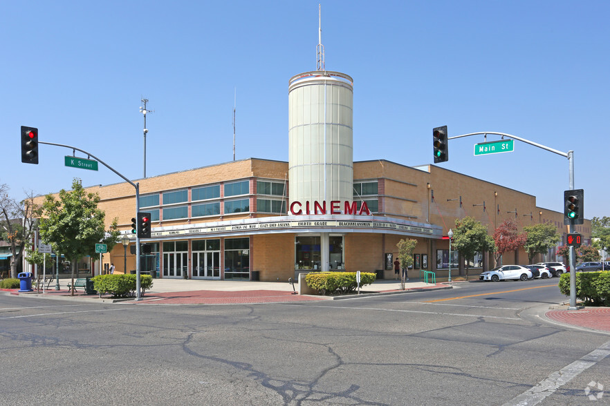 403-439 W Main St, Merced, CA for sale - Primary Photo - Image 1 of 1