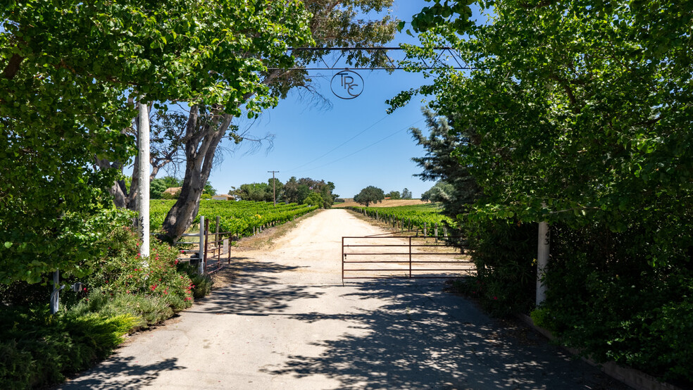 4335 E Highway 41, Paso Robles, CA for sale - Other - Image 1 of 9