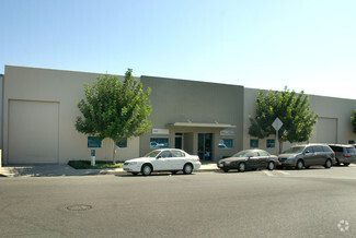 More details for 15340-15362 Texaco Ave, Paramount, CA - Industrial for Rent