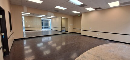 5039-5059 Whittier Blvd, Los Angeles, CA for rent Building Photo- Image 2 of 12