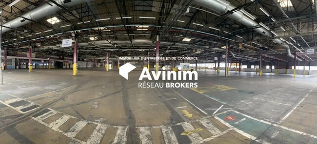 Location Entrepôt 5 676 m² à 74 450 m²