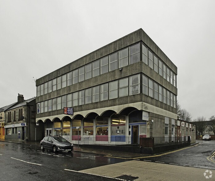 84-86 High St, Cowdenbeath for sale - Primary Photo - Image 1 of 1