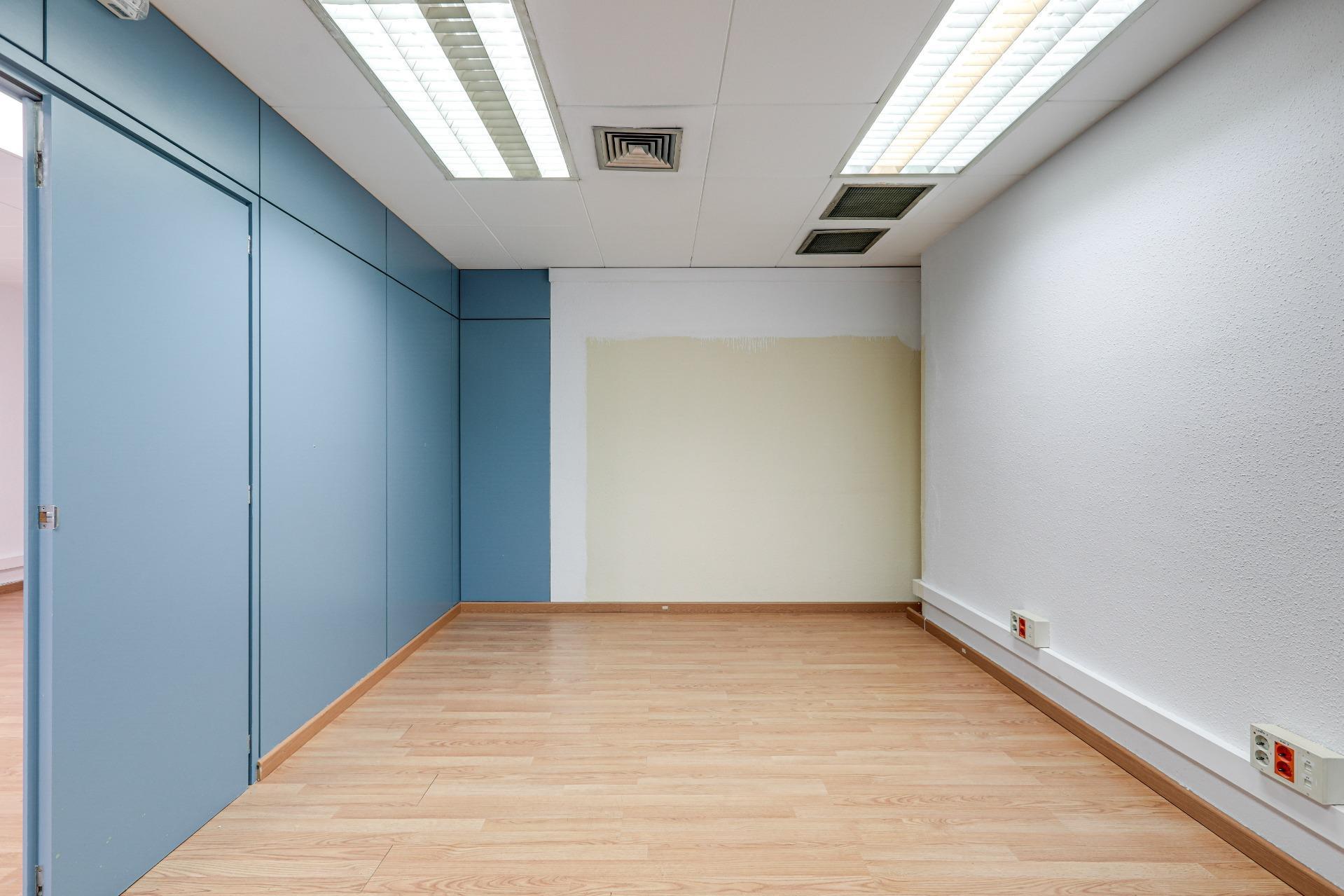 Office in Barcelona, Barcelona to rent Interior Photo- Image 1 of 29