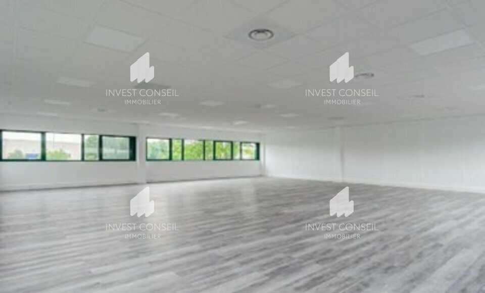 20-26 Rue Traversière, Gennevilliers to rent - Interior Photo - Image 3 of 4