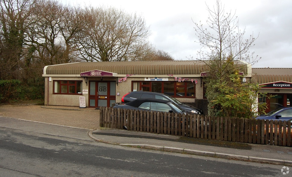 Moorside Ct, Crapstone for sale - Building Photo - Image 2 of 7
