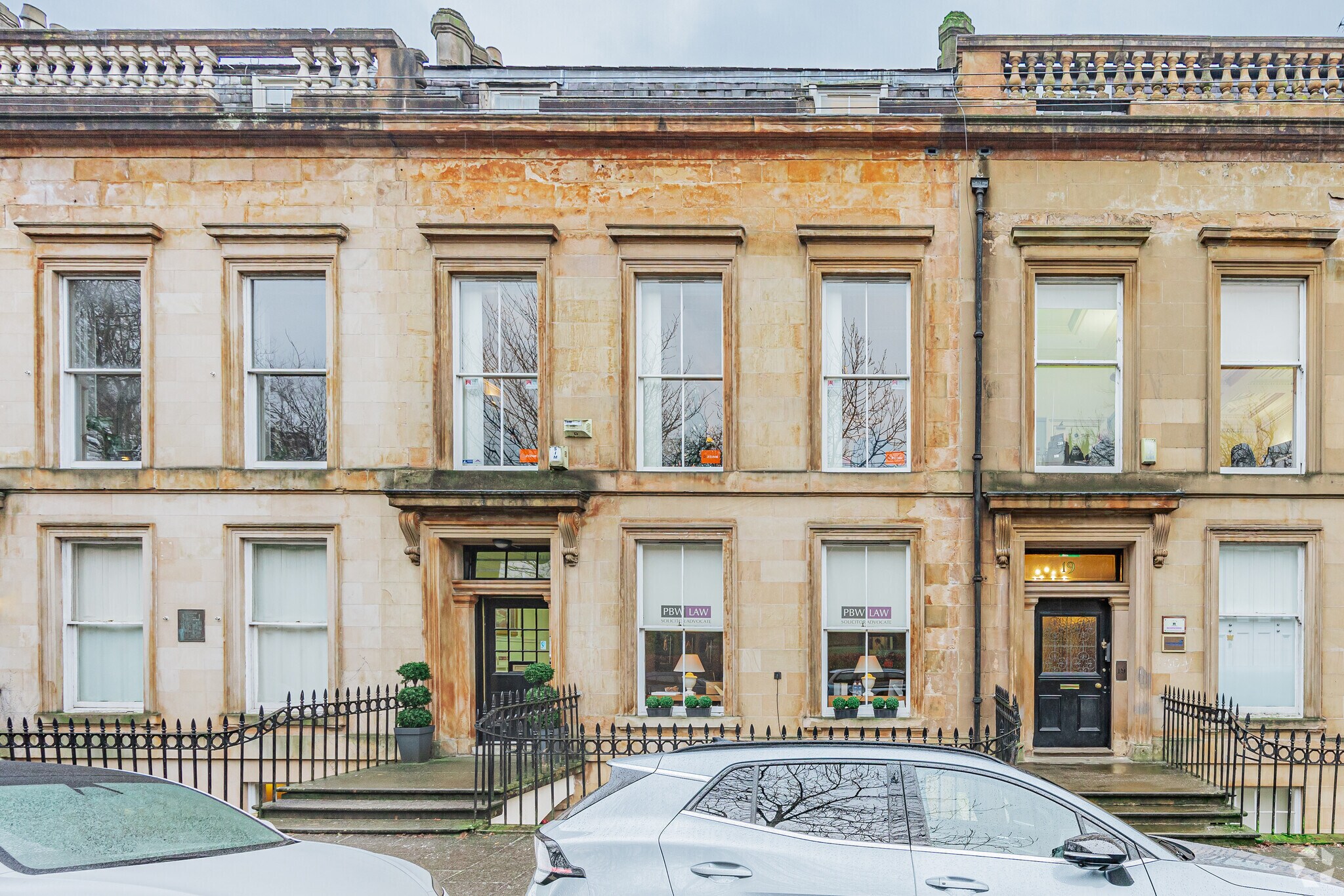 19 Woodside Pl, Glasgow for sale Primary Photo- Image 1 of 1