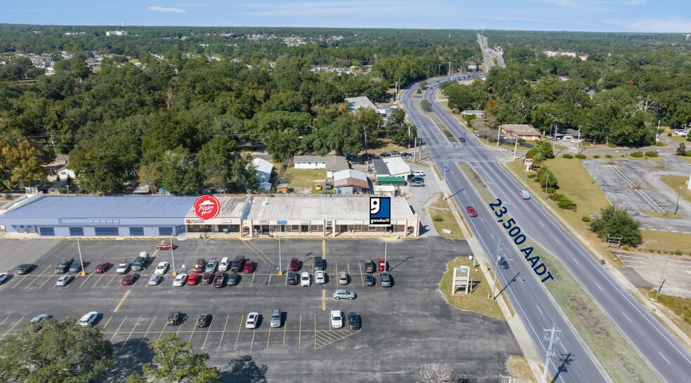 0-5163 Dogwood Dr, Milton, FL for rent - Building Photo - Image 1 of 9