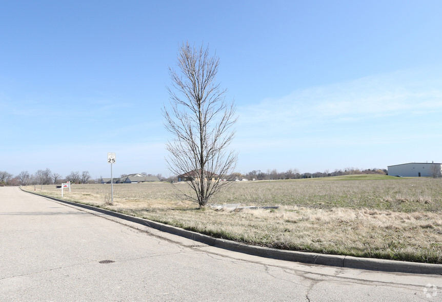 Schmidt Rd, Elkhorn, WI for sale - Primary Photo - Image 1 of 1