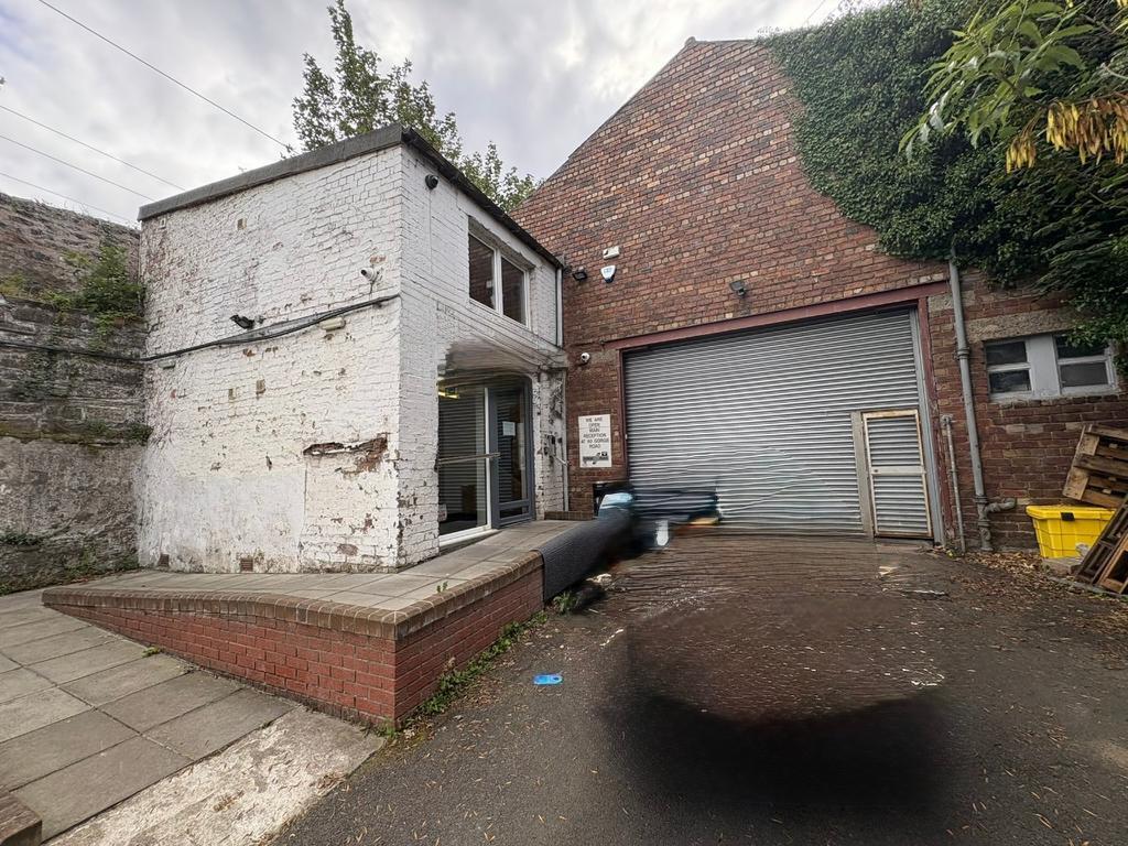 93-101 Gorgie Rd, Edinburgh to rent Building Photo- Image 1 of 5