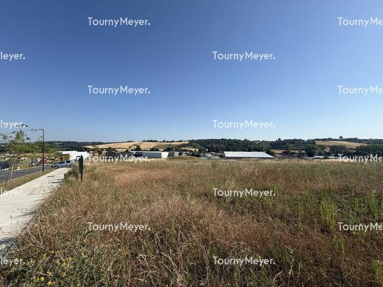 Land in Dremil Lafage for sale - Aerial - Image 3 of 8