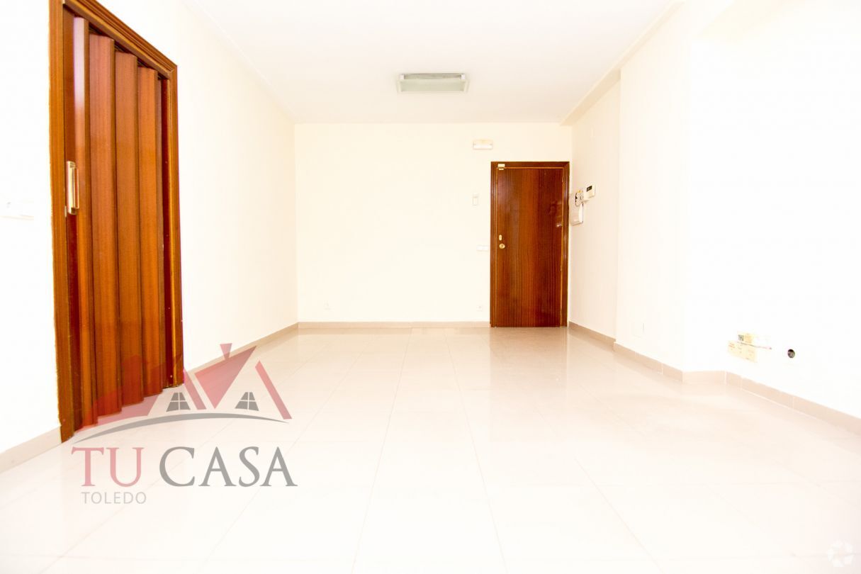 Office in Toledo, Toledo to rent Interior Photo- Image 1 of 2