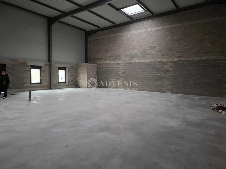 Location Local d'activités 212 m² à 848 m² - Photo 1