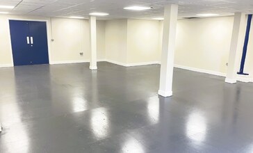 Wharf Rd, Burton On Trent to rent Interior Photo- Image 1 of 2