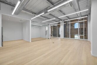 300 Kent Ave, Brooklyn, NY for rent Building Photo- Image 1 of 9