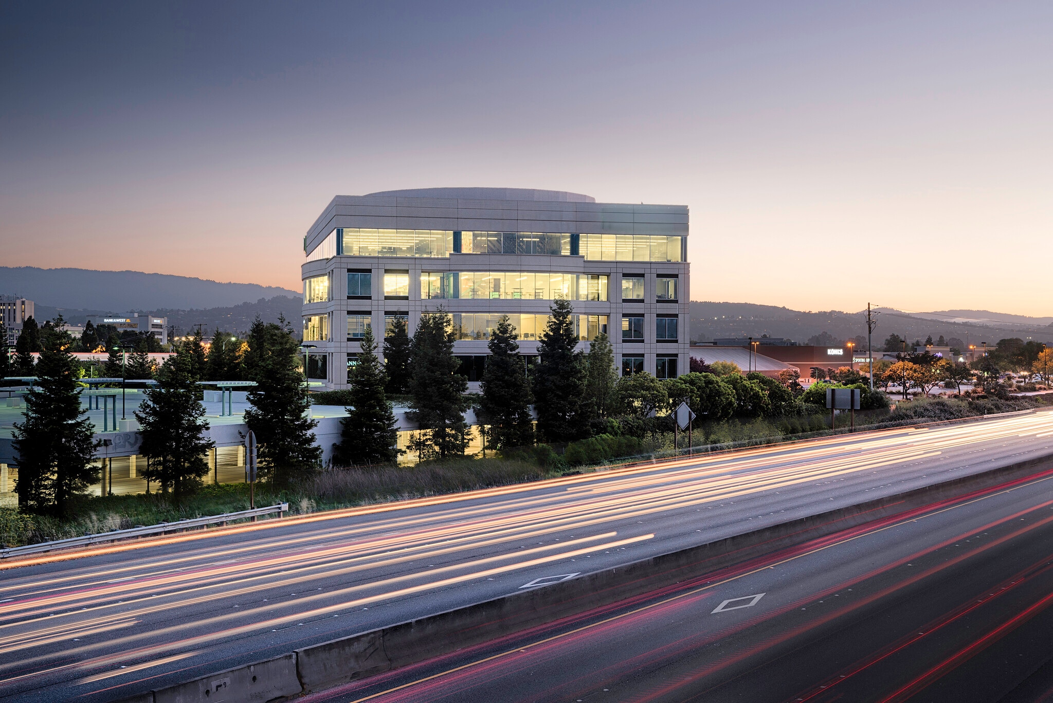 305 Walnut St, Redwood City, CA to rent Building Photo- Image 1 of 9