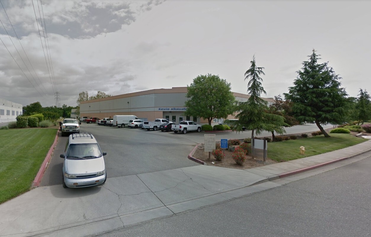 411 Otterson Dr, Chico, CA to rent Primary Photo- Image 1 of 9