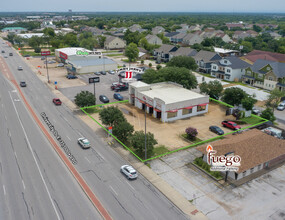 104 University Dr E, College Station, TX for sale Primary Photo- Image 1 of 1