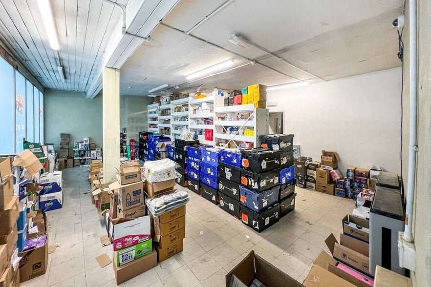 33 Newgate St, Bishop Auckland for sale - Building Photo - Image 2 of 5