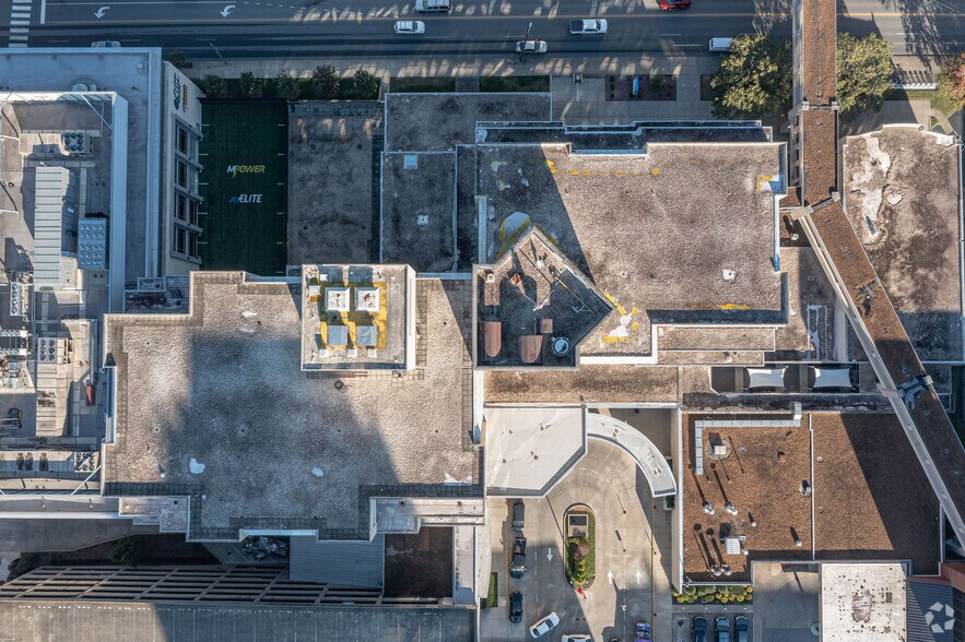 2004 Hayes St, Nashville, TN to rent - Building Photo - Image 3 of 13