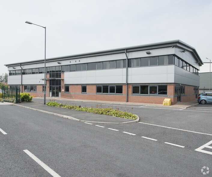 Aviation Rd, Leeds for sale - Building Photo - Image 2 of 2