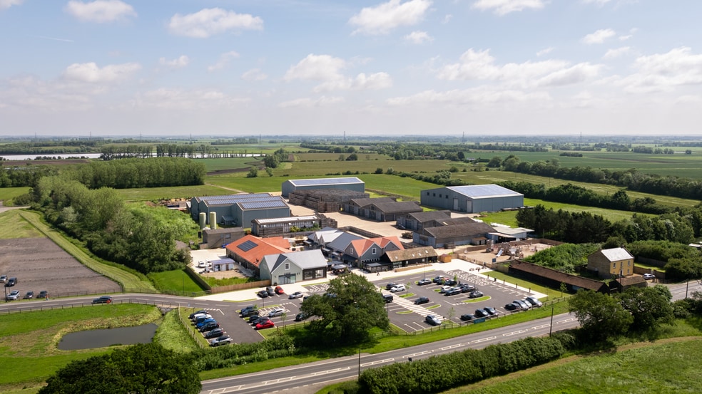 Stuntney Estate, Stuntney to rent - Building Photo - Image 2 of 4