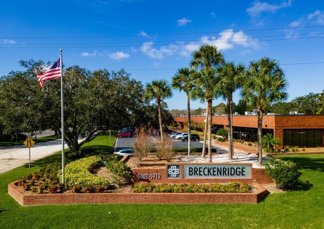 More details for 5802 Breckenridge Pky, Tampa, FL - Office, Light Industrial to Rent