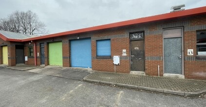 Station St, Leek to rent Building Photo- Image 1 of 2