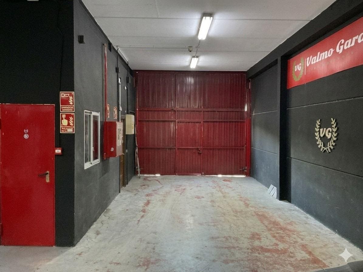 Industrial in Parla, Madrid to rent Interior Photo- Image 1 of 8