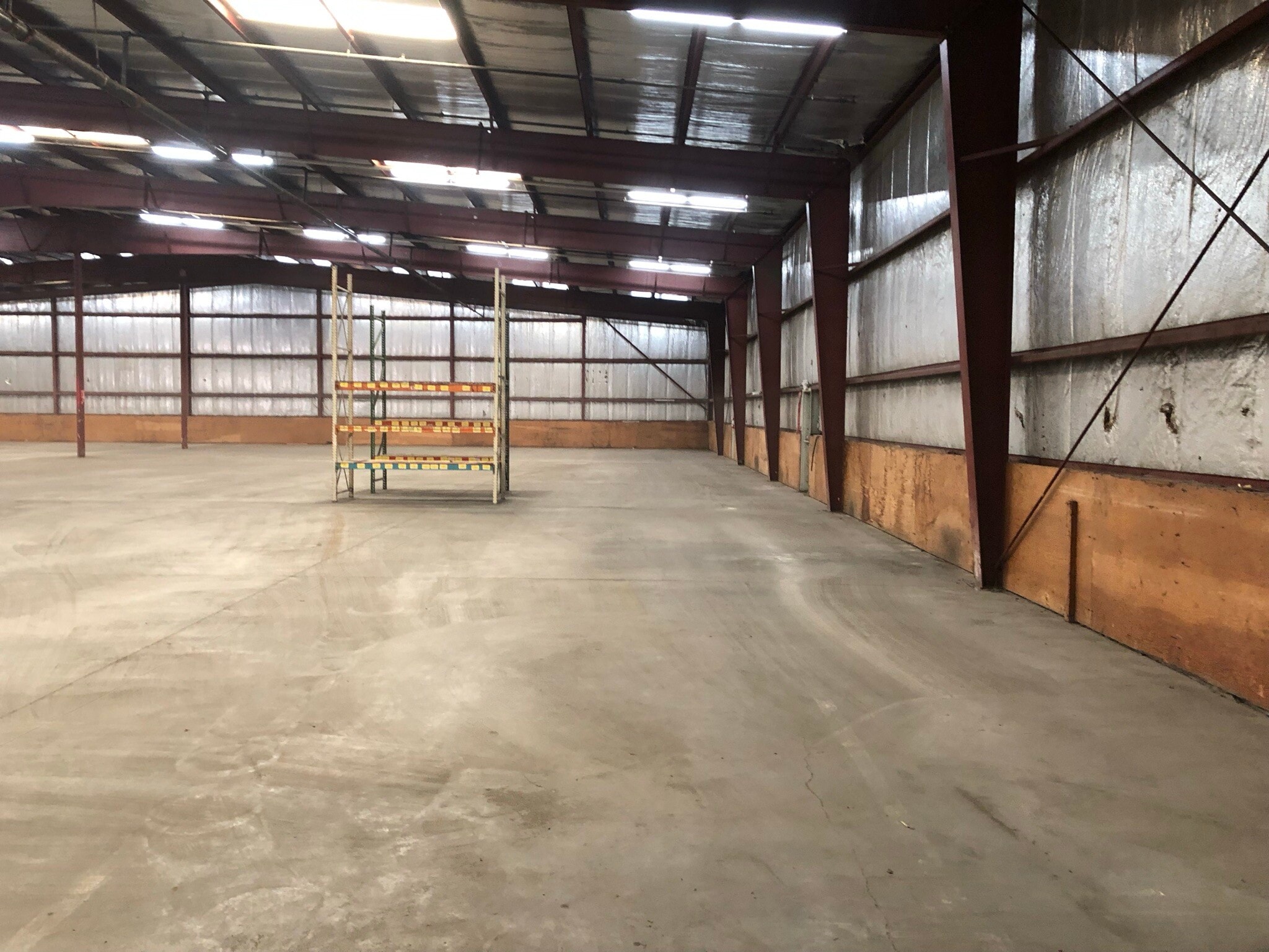 500 31st Ave, Rock Island, IL to rent Interior Photo- Image 1 of 3