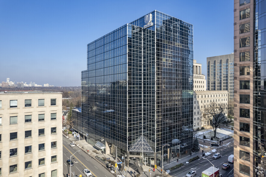 160 Bloor St E, Toronto, ON for rent - Primary Photo - Image 1 of 3