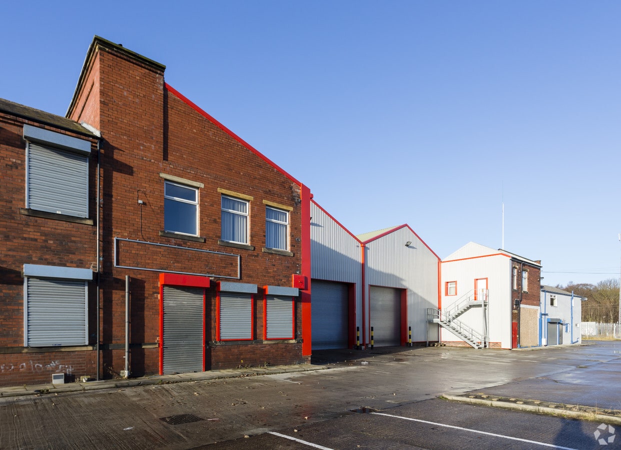 Hirst Wood Rd, Shipley BD18 4BU UK