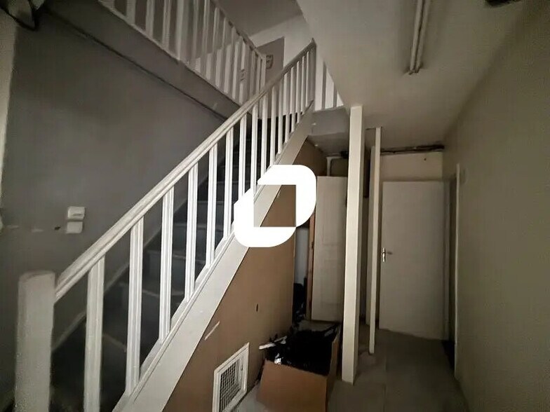 Office in Lisses to rent - Building Photo - Image 3 of 10