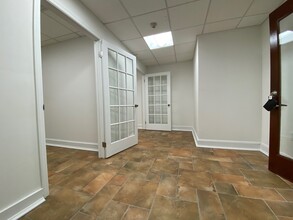 12-14 Hudson Pl, Hoboken, NJ for rent Interior Photo- Image 2 of 27